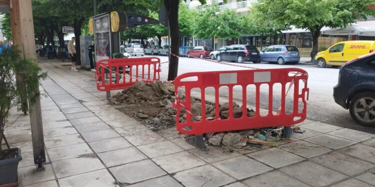 Σέρρες: Τέλος τα δυο περίπτερα στην Οδό Μεραρχίας (Eικόνες)