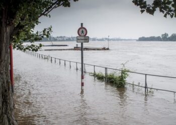 Flood Hub: Η Google θα προβλέπει τις πλημμύρες στην Ελλάδα έως και 7 μέρες πριν