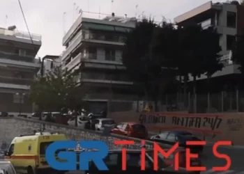 Χτύπησαν με γρύλο πατέρα και γιο στην Θεσσαλονίκη επειδή…άργησαν να ξεπαρκάρουν(Βίντεο)