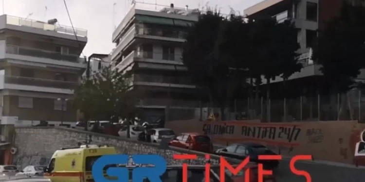 Χτύπησαν με γρύλο πατέρα και γιο στην Θεσσαλονίκη επειδή…άργησαν να ξεπαρκάρουν(Βίντεο)