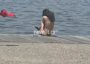 Θεσσαλονίκη: Γερμανοί τουρίστες βγήκαν από τα ρούχα τους κυριολεκτικά(Εικόνες&Βίντεο)