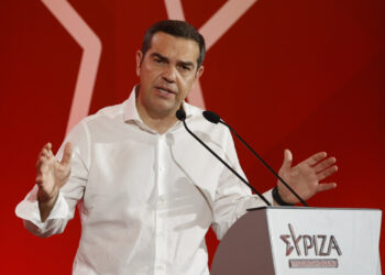 Tσίπρας: Φταίω εγώ, αλλά και μερικοί από μας δείχνουν ότι δεν έχουν καταλάβει τίποτα