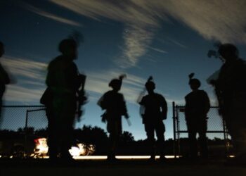 Μείωση 800 ευρώ στους βατραχανθρώπους του Πολεμικού Ναυτικού