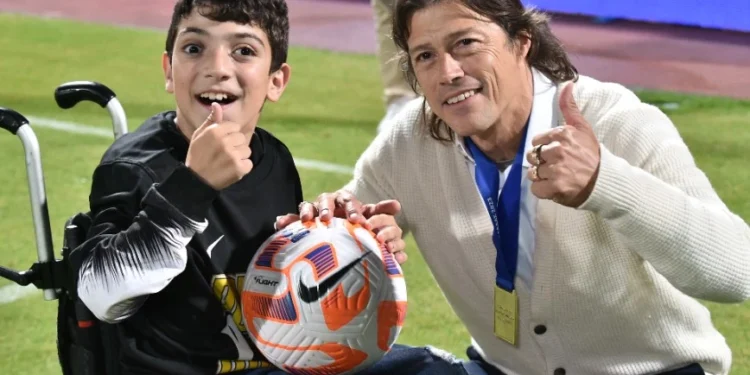 «Να πάω όρθιος στην Τούμπα και να φωνάζουν οι οπαδοί το όνομά μου» – Συγκλονίζει ο μικρός Γιαννάκης