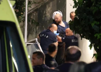 Ηράκλειο: Διασωληνωμένη η 36χρονη που δέχτηκε 14 μαχαιριές από τον σύντροφό της