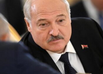 Λουκασένκο: «Σε πλήρη επιφυλακή ο στρατός μας – Αν καταρρεύσει η Ρωσία, θα πεθάνουμε όλοι»