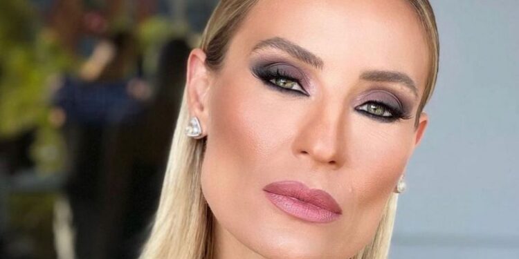 Ελεονώρα Μελέτη – «Δεν μπορώ να ζήσω πολύ χωρίς σ3ξ»