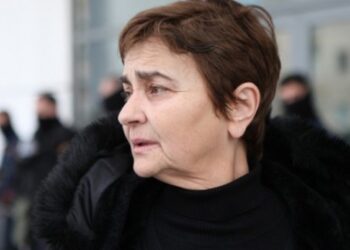 Ξεσπά η μητέρα της Ελένης Τοπαλούδη: «Έχω γίνει λιώμα … Θα πάρω ένα τουφέκι και θα αρχίσω να διαλύω μυαλά»(Βίντεο)