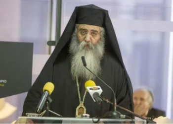 Μητροπολίτης Μόρφου: Νέο παραλήρημα – «Ο γάμος λέγεται έτσι επειδή επιτρέπει το γ@@@@ι»