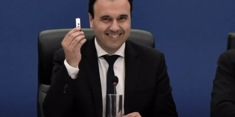 Νέα κυβέρνηση: Δεν γνώρισαν τον νέο υπουργό στο υπουργείο Ψηφιακής Διακυβέρνησης(Βίντεο)