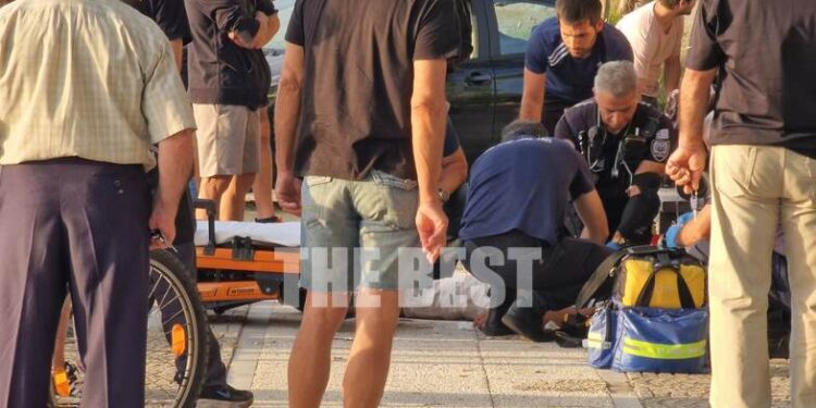 Πάτρα: Έπαθε ανακοπή και τον επανέφεραν- Χειροκροτήματα για τους διασώστες