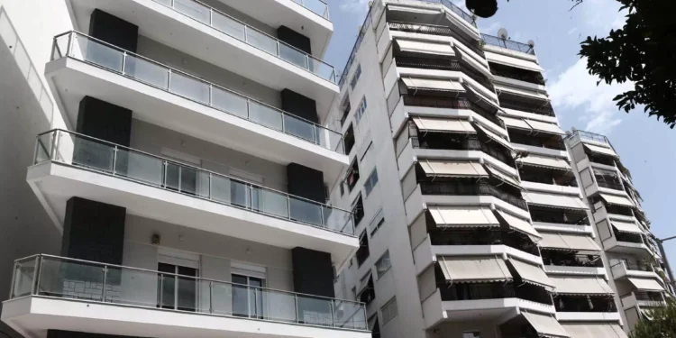 Εξοικονομώ 2023: Ξεκινούν οι αιτήσεις για τα νοικοκυριά