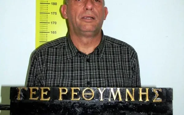 Νίκος Σειραγάκης: Συνελήφθη ξανά ο προπονητής που είχε καταδικαστεί σε 401 χρόνια για ασέλγεια ανηλίκων