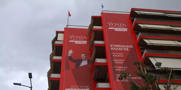 ΣΥΡΙΖΑ: Ανησυχία για «αποψίλωση» μετά την παραίτηση Τσίπρα – Και ο Πολάκης υποψήφιος πρόεδρος;