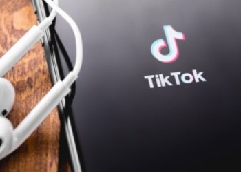 TikTok: Kερδίζει έδαφος και στην ενημέρωση – Όλο και περισσότεροι ενημερώνονται μέσα από αυτό
