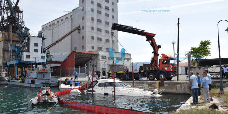 Λαρισαίος ο ιδιοκτήτης του δεκάμετρου σκάφους που βυθίστηκε στον Βόλο – Κατέρρευσε όταν το πληροφορήθηκε