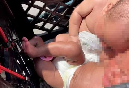 Μητέρα κουβαλούσε δίδυμα δύο μηνών σε… καφάσι – Καταδικάστηκε σε ένα χρόνο φυλάκιση