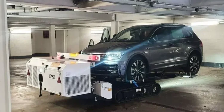 Ο φόβος και ο τρόμος όσων παρκάρουν παράνομα (video)