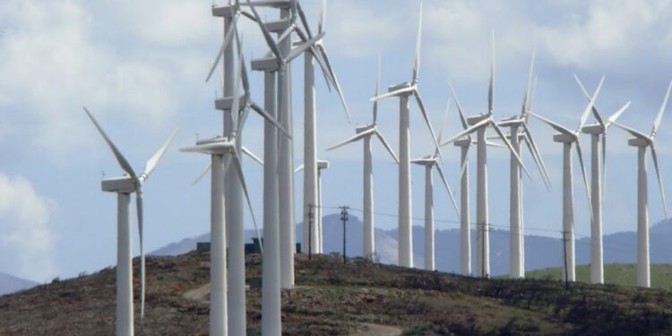 Τέλος το «κρυφτούλι» με τις ΑΠΕ