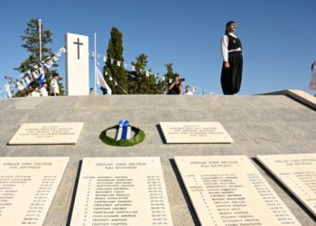 «Τραγικό εθνικό λάθος η εγκατάλειψη της Κύπρου  στην …τύχη της»-Κων.Λουκόπουλος