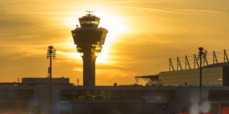Απεργία ελεγκτών απειλεί το καλοκαίρι των Ευρωπαίων – Κίνδυνος καθυστέρησεων-ακυρώσεων για 12.500 πτήσεις ημερησίως