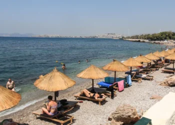 Τέλος το πρώτο κύμα καύσωνα, έρχεται νέο -Με 41 βαθμούς αύριο, 43 την Πέμπτη