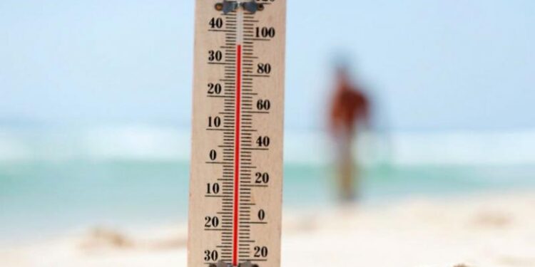 Καιρός: Επελαύνει ο καύσωνας – Οι θερμοκρασίες και πού θα ξεσπάσει περισσότερο το ακραίο φαινόμενο
