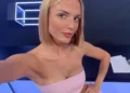 “Ερεθισμένη” η Λιόλιου – Με διάφανο λευκό μπλουζάκι χωρίς σουτιέν