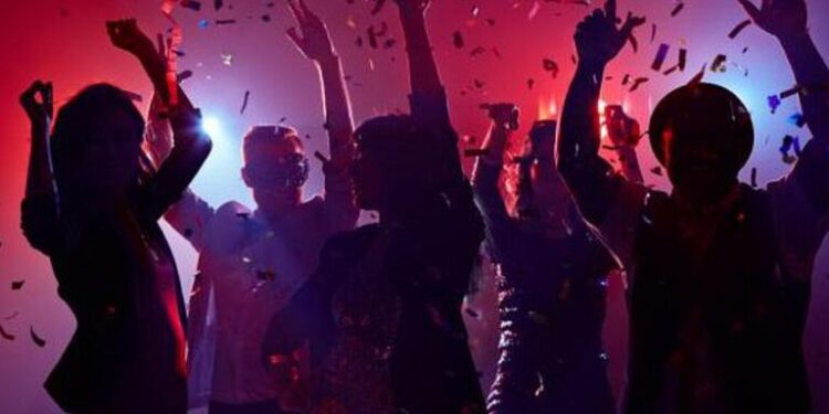 Τουρκία: Ασέβεια του Δήμου Σμύρνης – Επέτρεψε τη διοργάνωση πάρτι μέσα σε ελληνική εκκλησία