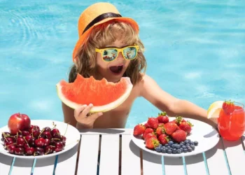 6 top συμβουλές για τη διατροφή των παιδιών το καλοκαίρι [Αναλυτικό Πρόγραμμα Διατροφής]