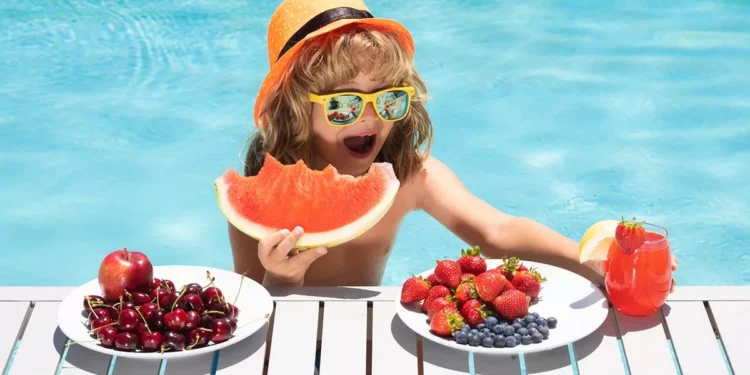 6 top συμβουλές για τη διατροφή των παιδιών το καλοκαίρι [Αναλυτικό Πρόγραμμα Διατροφής]