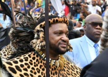 Στο νοσοκομείο ο βασιλιάς των Ζουλού – Υποψίες για απόπειρα δηλητηρίασης