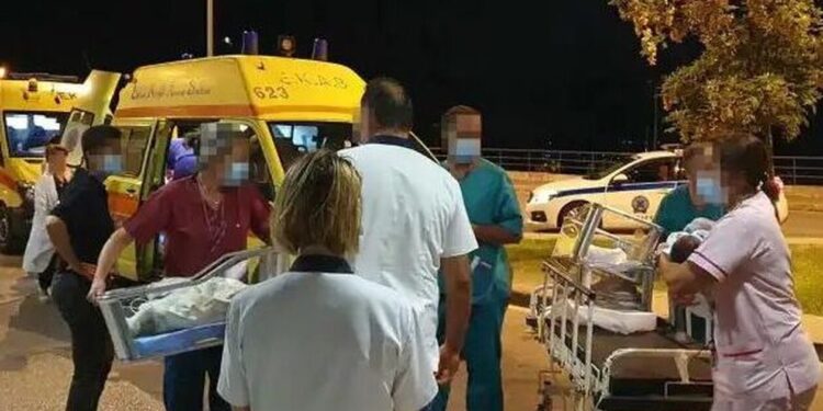 Νοσοκομείο Αλεξανδρούπολης: Σε ασθενοφόρο γέννησε έγκυος