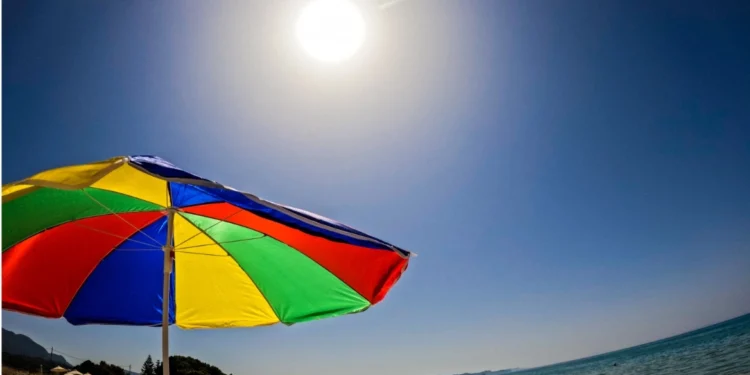 Καιρός: Ξεκινάει «καυτή» εβδομάδα – Σε ποιες περιοχές υπάρχει ακραίος κίνδυνος πυρκαγιάς