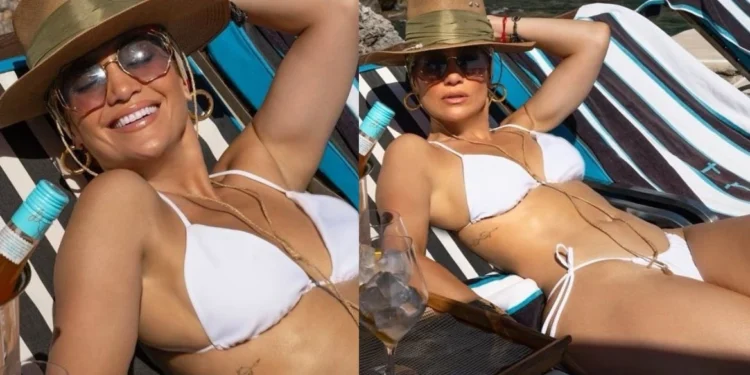 Τζένιφερ Λόπεζ: Ποζάρει με λευκό μπικίνι – Δείτε τις φωτογραφίες