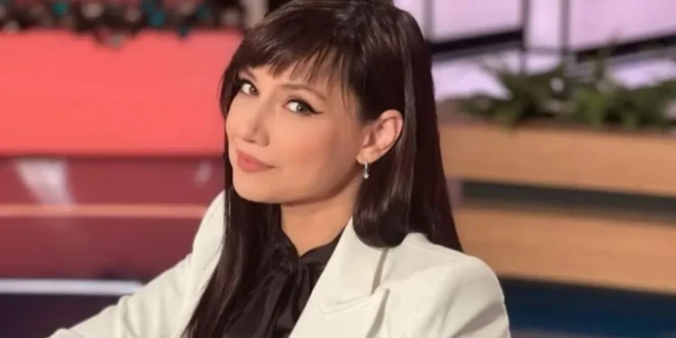 Αθηναΐς Νέγκα: Θύμα χυδαίας επίθεσης για τη λεύκη – «Ψευτοκουλτουριάρα, αριστερή γεροντοκόρη με τατουάζ και λεπρό δέρμα»