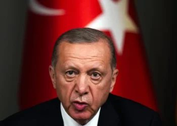 Προκαλεί ο Ερντογάν: «Οι Έλληνες έκαψαν τη Σμύρνη, λέρωσαν την Ανατολή με τις βρώμικες μπότες τους»