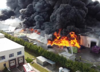 Φωτιά σε εργοστάσιο ανταλλακτικών -Η Toyota σταματά την παραγωγή