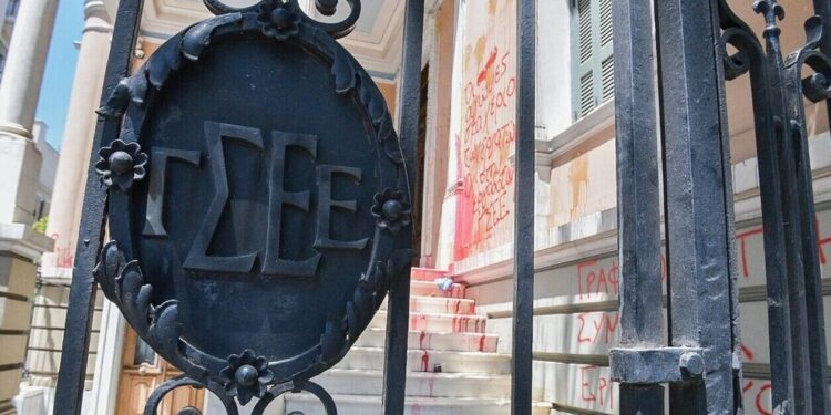 Πως θα αμειφθούν όσοι εργαστούν το Δεκαπενταύγουστο