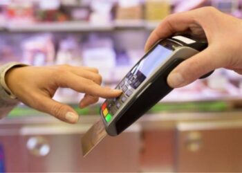 Μετρητά «τέλος» για πληρωμή σε 19+1 κατηγορίες ελεύθερων επαγγελματιών