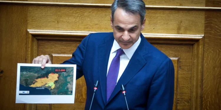 Μητσοτάκης για πυρκαγιές: Αύξηση προστίμων και άμεση φυλάκιση ακόμα και για απλή αμέλεια – Δείτε live