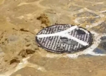 Μύκονος: Οργισμένο ξέσπασμα για τη διαρροή λυμάτων – Βγαίνουνε τα σκ@τα στο παλίο λιμάνι (Βίντεο)