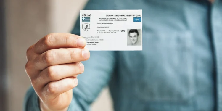 Σε 2 χρόνια θα είναι άκυρες οι παλιές ταυτότητες – Από 25 Σεπτεμβρίου η έκδοση των νέων