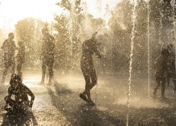 Επιστρέφει με 40άρια ο καύσωνας: Οι δύο πιο δύσκολες ημέρες