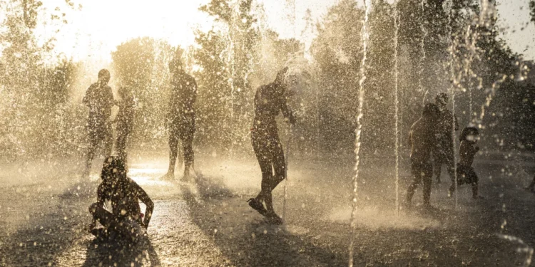 Επιστρέφει με 40άρια ο καύσωνας: Οι δύο πιο δύσκολες ημέρες