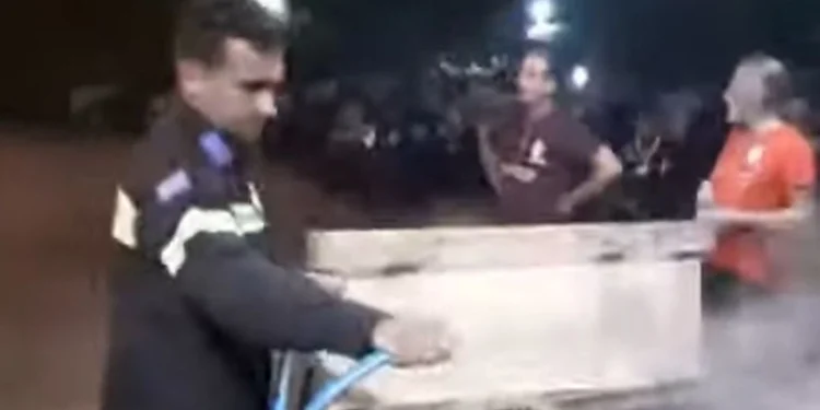Μυθικό σκηνικό στη Φθιώτιδα: Κλήθηκε η πυροσβεστική να σβήσει ψησταριά με σουβλάκια σε εκδήλωση(Βίντεο)