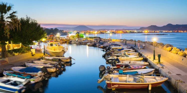 Κοινωνικός Τουρισμός: Διπλασιάζονται από 6 σε 12 οι διανυκτερεύσεις στη Ρόδο -Δωρεάν, χωρίς ιδιωτική συμμετοχή