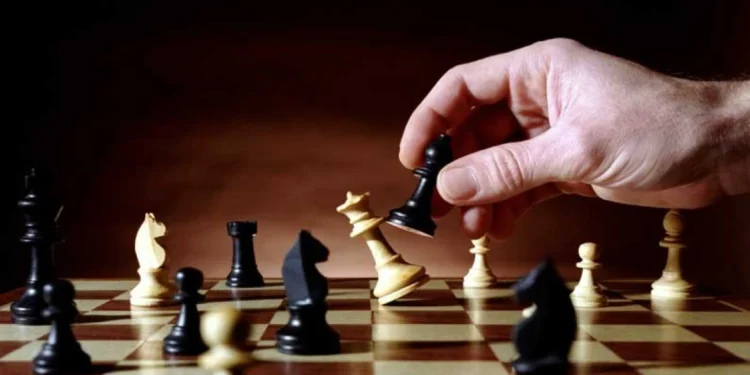 Αποκλείονται οι τρανς γυναίκες από επίσημες εκδηλώσεις στο σκάκι