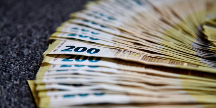 Τέλος το ευρώ: Καταργείται οριστικά – Αυτό είναι το νέο νόμισμα