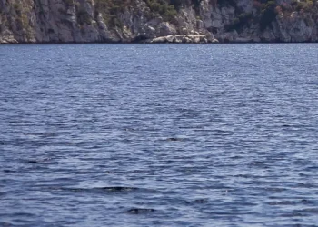 Οδυσσέας Σταμούλης: Τα δύο σενάρια για τον θάνατο του 11χρονου γιου του στους Φούρνους Ικαρίας